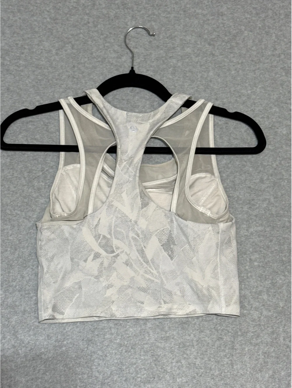 Lululemon Jasmine White Multi Break Free Tank Top Size 4